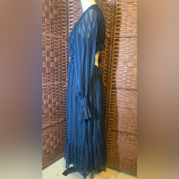 ASOS Dress Blue Pin Strip Sz 10 Sheer Overlay Long Sleeve Exposed Back ruffles - Picture 8 of 16